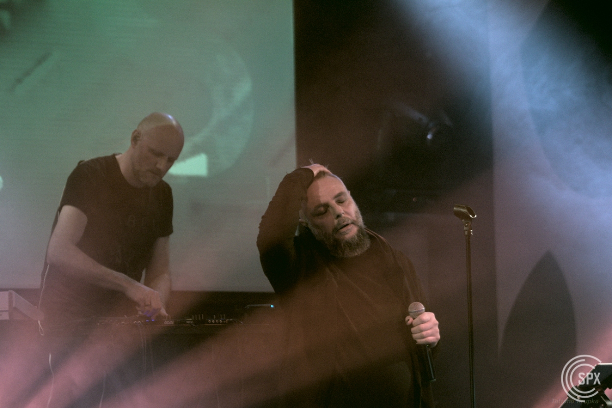 20221217_NEUROTICFISH_Oberhausen_Kulttempel_Tatjana-Krupka_sharpshootere-pics_306