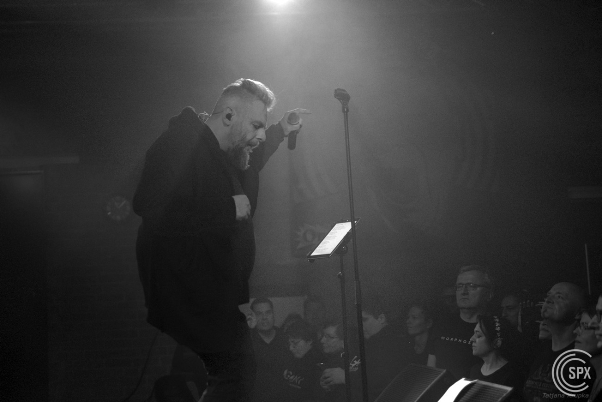20221217_NEUROTICFISH_Oberhausen_Kulttempel_Tatjana-Krupka_sharpshootere-pics_370