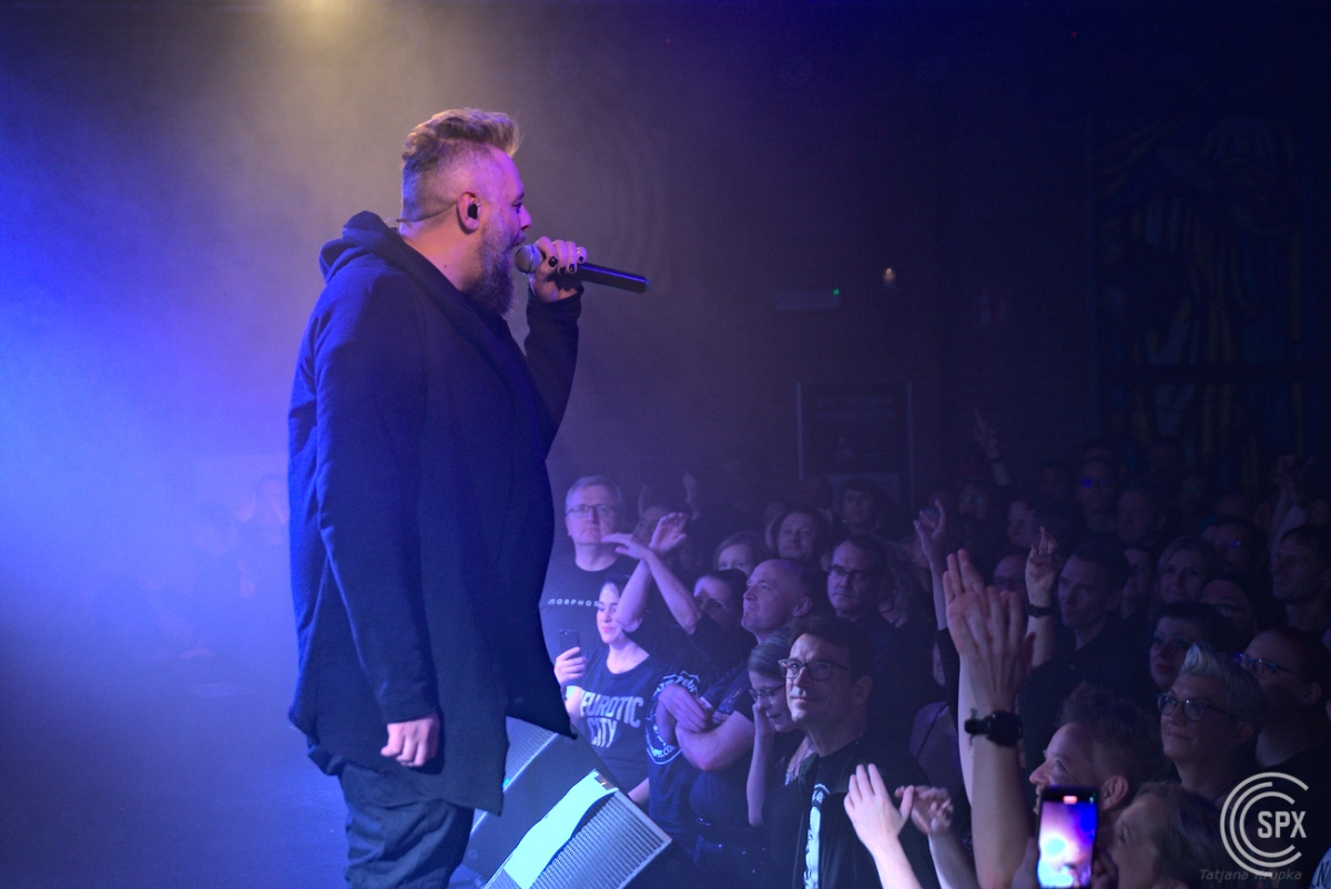 20221217_NEUROTICFISH_Oberhausen_Kulttempel_Tatjana-Krupka_sharpshootere-pics_375