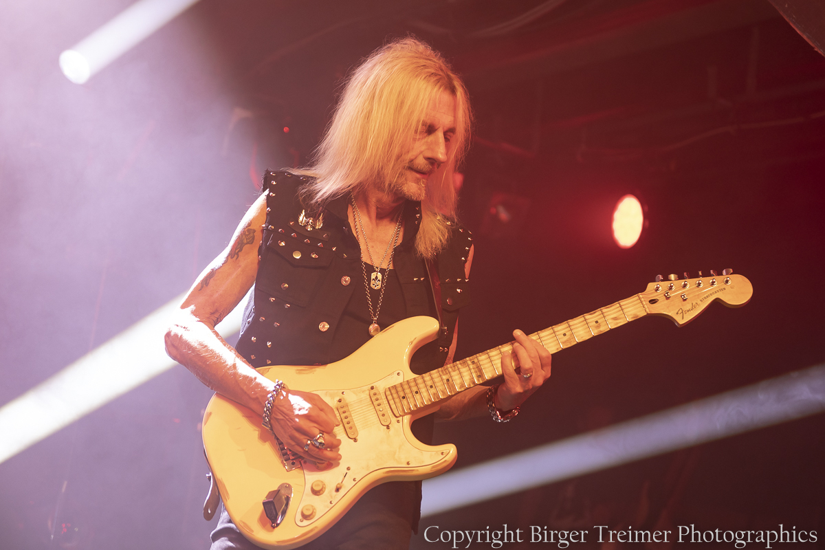 20241022_Axel_Rudi_Pell_FabrikHH_BirgerTreimer_Sharpshooter-pics-3-von-43
