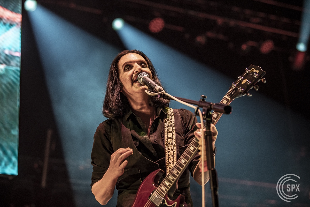 221022_Placebo_Hamburg_Cynthia_Theisinger_sharpshooter-pics_42