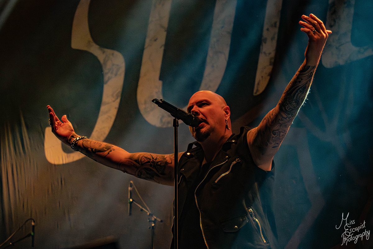 241011_Soilwork_SporthalleHamburg_SandraCurtz_sharpshooter-pics_17