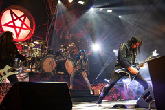 Arch-Enemy-241012-05