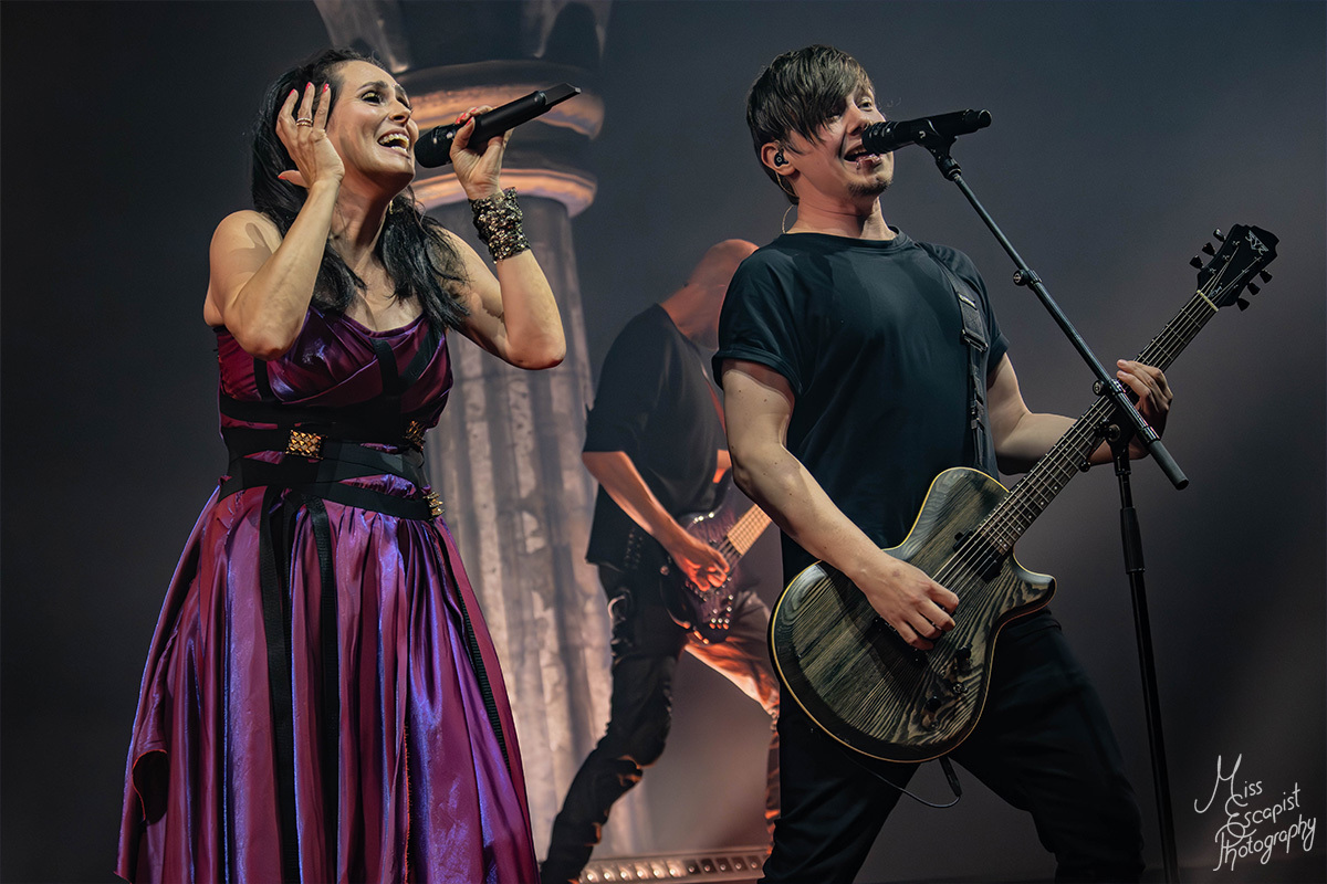 241015_WithinTemptation_SporthalleHamburg_SandraCurtz_sharpshooter-pics_14