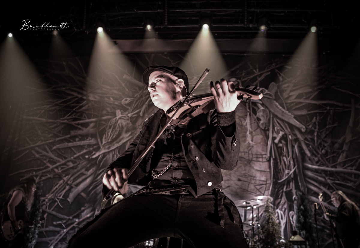 241213_Korpiklaani_Hannover_Patrick-Burkhardt_sharphooter-pics.de_11